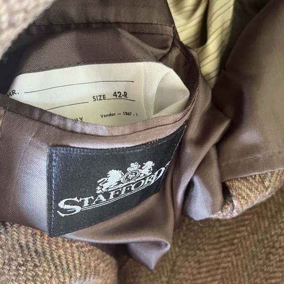Vintage Stafford Tweed Blazer Jacket Sport Coat Mens 42R Wool Herringbone Brown - Picture 8 of 10